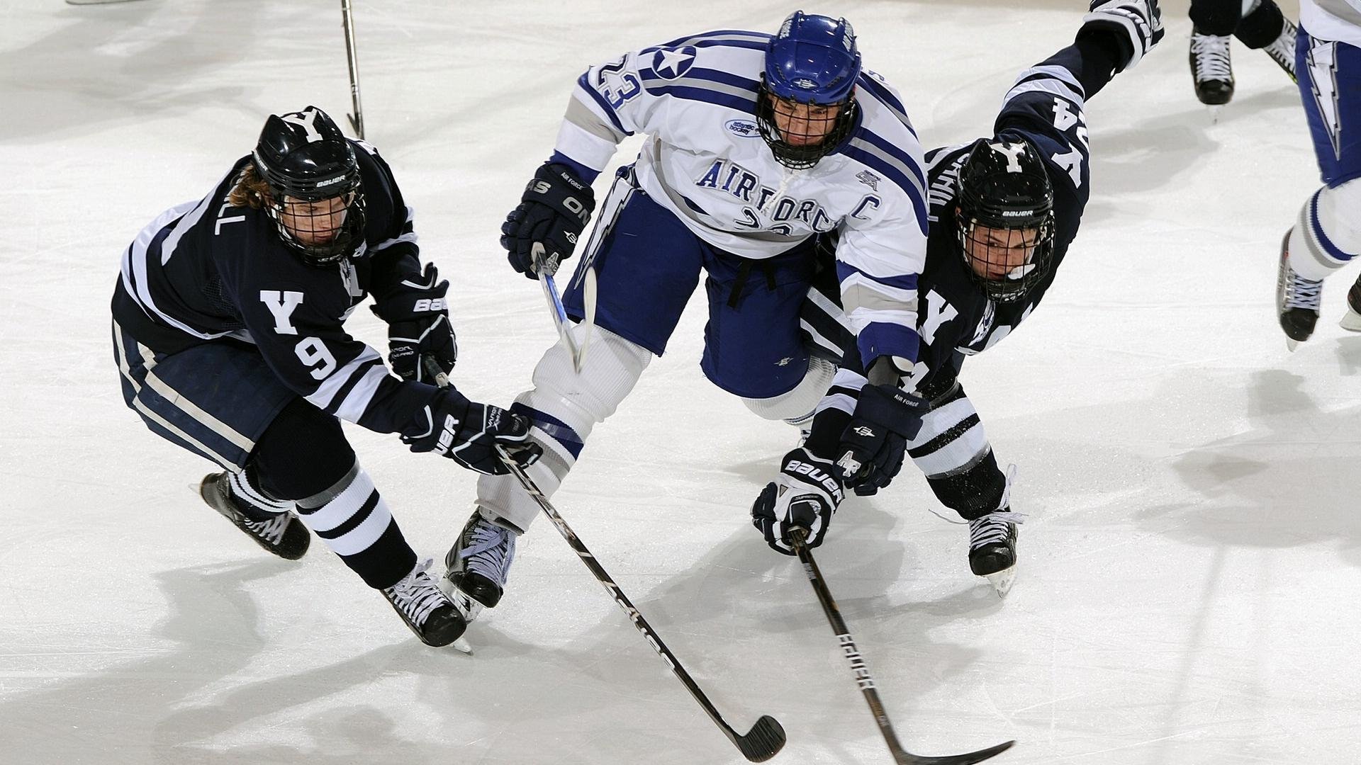 巨星云集的欧冠：年度最璀璨的星光夜，欧冠星耀球员有哪些